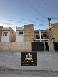 مجمع ابراج مول • ٢٠٠م • ٤ غرف