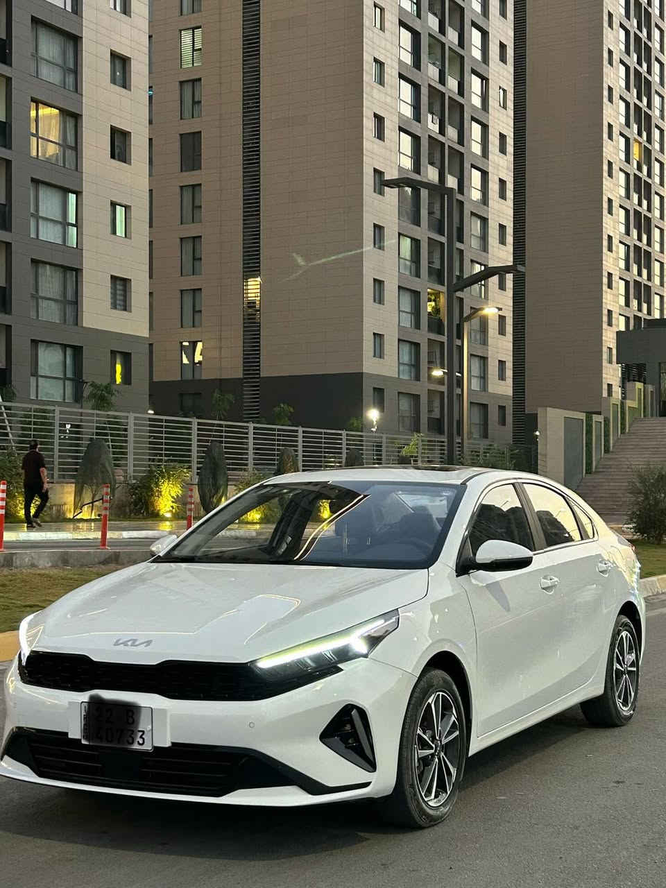 السلام عليكم k3 البيع تجميع صيني موديل 2025 سيارة زيرو حلوه كفاله عامه  ماشيه 11 سيارة اخت زيرو حلوه رقم اربيل بسمي فول موصفات شاشه ديجيتال هندبريك دكمة اوتو هولد يدات نيكل تراكشن كنترول كروز سرعة وتحكمات كامله 4 انظمه درايف مود لايتات ليد إشارات بالمرايه ويل كب كروم تبريد لمس شاشة كبيرة 4 دسكات سيارة حلوه واقتصادية محرك 1500 دبل نوزل السعر 149$ مكان سيارة بغداد حي العامل رقم تلفون ***********
