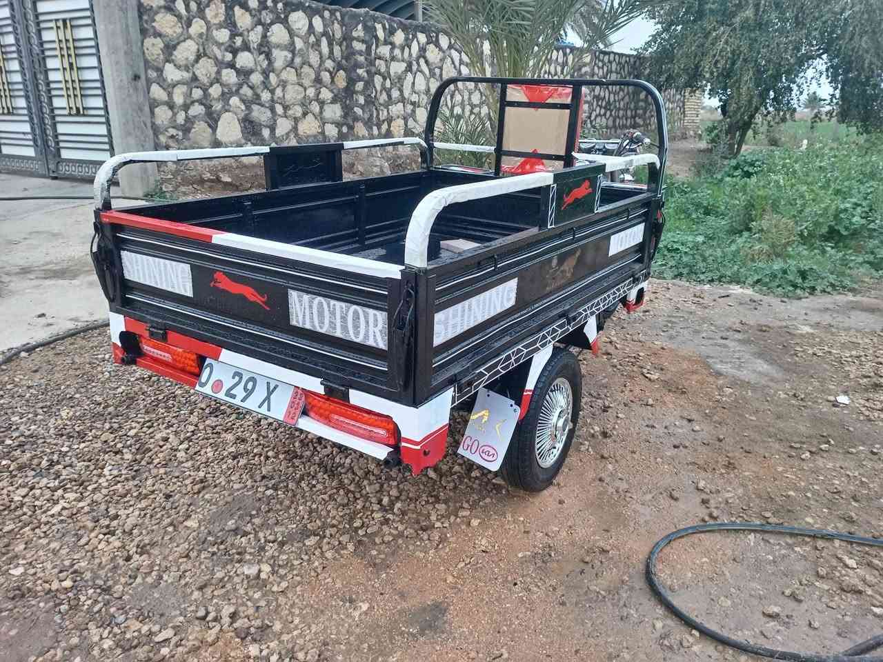 سلام عليكم ستوته لبيع موديل 20مكينه 24 اوراق اصولي شاصي مكفول ستوته خير من الله جاهزه لا خياس ولا الحيم مصبوغه جماليه السعر 1500 وبيه مجال مكاني بابل الشوملي ***********
