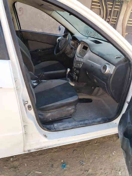 سياره للبيع نوع فاو مديل ١٥السعر خاص رقمي ***********
