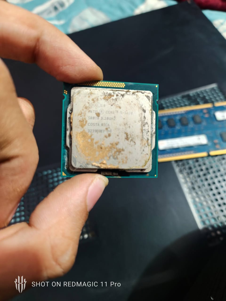 🎮💻 حاسبة ألعاب للبيع – جاهزة للاستخدام
✅ المعالج: Intel Core i5-3470 (الجيل الثالث)
✅ كرت الشاشة: NVIDIA GTX 1050 2GB
✅ الرام: 4GB DDR3
✅ التخزين: 512GB
✅ قارئ DVD موجود.
✅ الكيس: Gigabyte أصلي.
🎮 تشغل ألعاب مثل:
GTA V
Arma 3
Total War Shogun 2
Valorant
Fortnite
Minecraft
ألعاب أونلاين وألعاب قديمة ومتوسطة.
🔧 الحاسبة قابلة للتطوير بإضافة رام أكثر للحصول على أداء أفضل.
📍 الموقع: بغداد – مدينة الصدر.
💰 السعر: قابل للتفاوض للجادين فقط
سعرها 160 بيها مجاال


**إذا كنت صاحب هذا الإعلان وتريد حذفه لأي سبب، رجاءا أرسل رسالة إلى الدعم الفني**