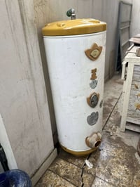 كيزر مستعمل شي قليل  مكاني بغداد 07833546410