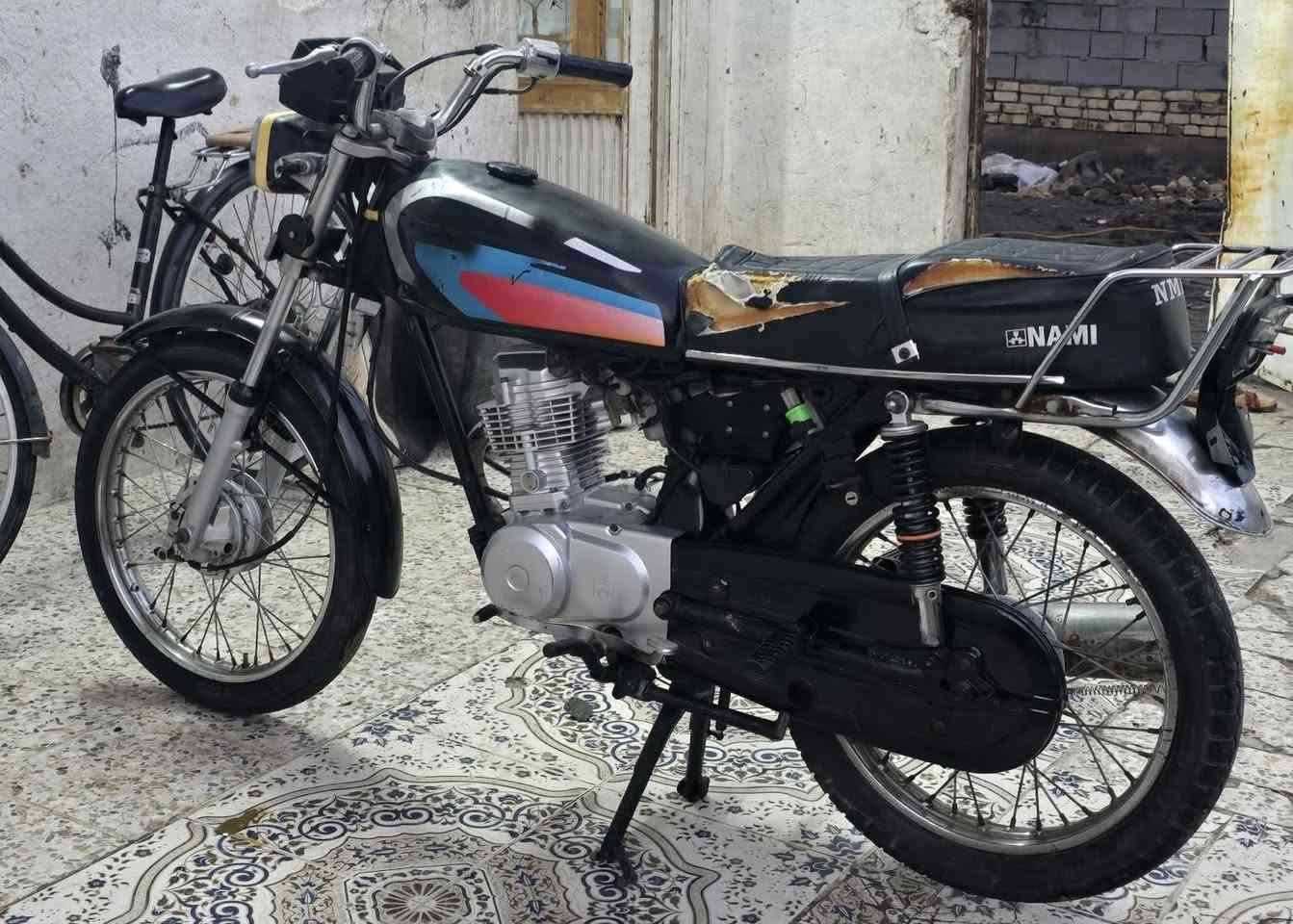 السلام عليكم دراجه نامه اصل مو تعمير بدون السعر ٥٠٠وهاذ رقمي ***********
مكاني سدور المجر
