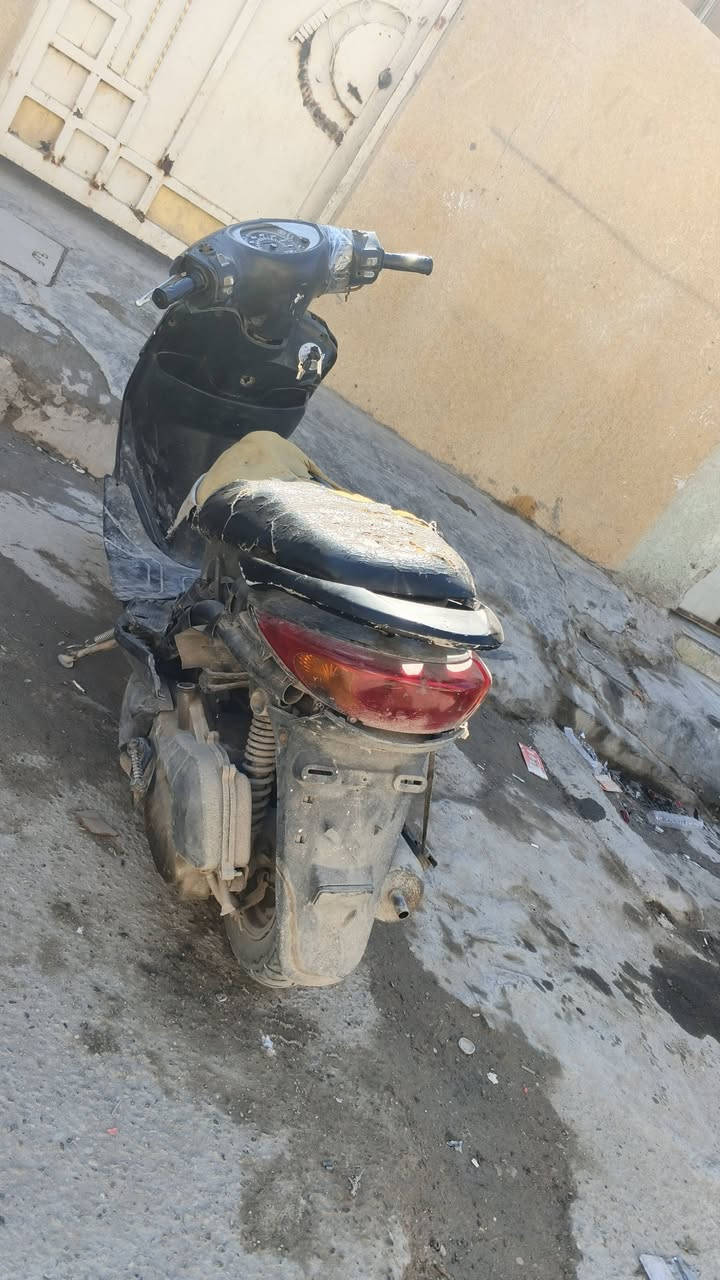 بريز
***********
سعر 150 شغله 
مكاني زعفرانيه
