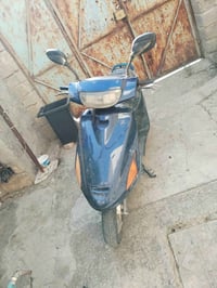 للبيع مكينه بيها صرف السعر ٣٢٠ الف ٠٧٥١٩٧٠٤٤٥٤
