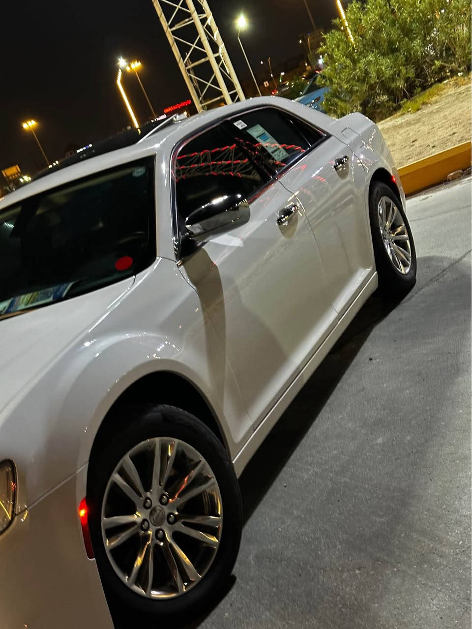 للبيع مديل 2019 كنديه كفاله عامه من ضربه ولصبغ ولفتح وحتى بارد مابيه حتى دعاميات كفاله رقم شمالي سنويه جديده وهزه جديده مواصفات لمتدد فتحتين 
ويل اصلي مكسيكي وبي تخم تاير مكاني البصره تلفون *********** والسياره جديده كلش كل نقص مابيه اذا اكو مراوس اراوس حسب رغبه Amenia, ND
