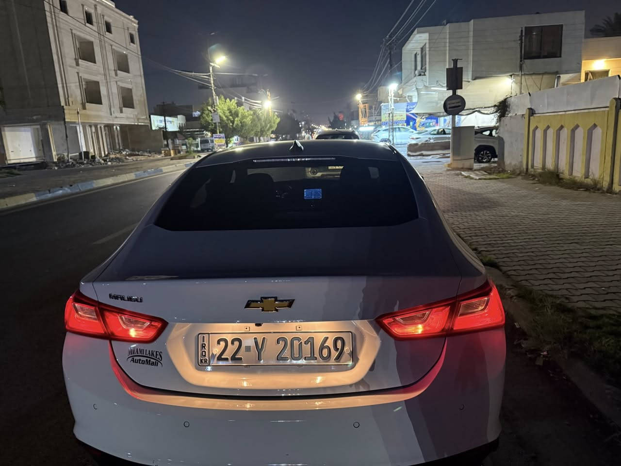 ماليبو 24 ls ماشيه 12 الف كامله من كولشي للبيع ***********
