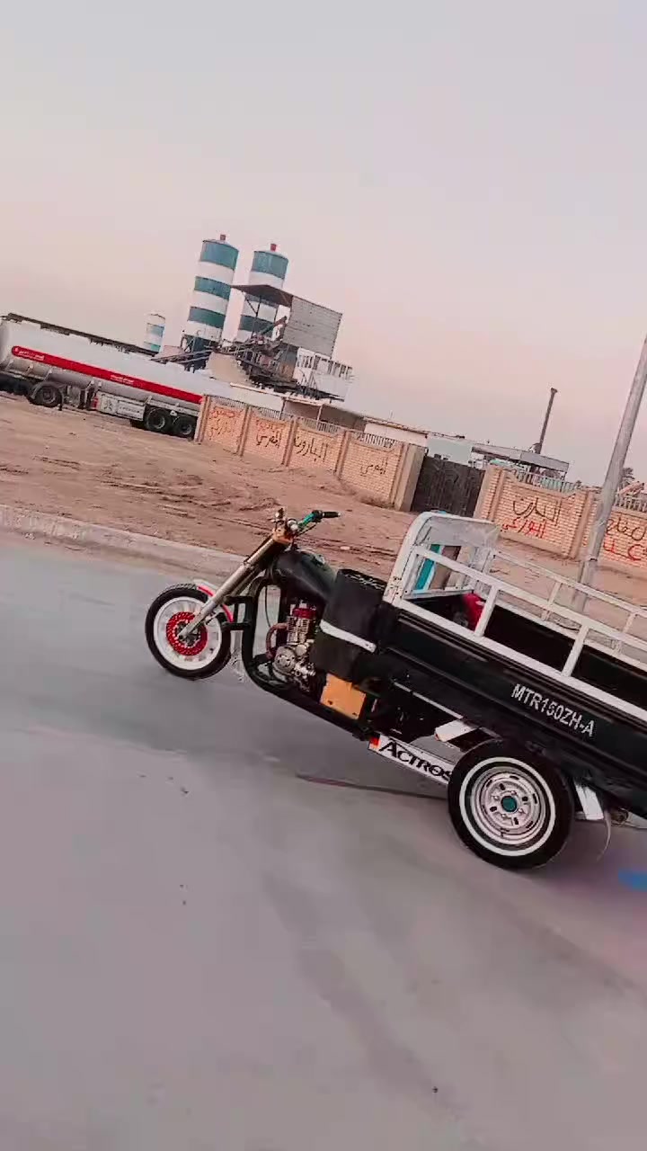 سلام عليكم ستوته حربيه للبيع كلك كلك  مكفوله شاصي مكينه كهربائيات اكسنهه 17 جديد سعر 950وبيهه مجال مكان رميثه بانزين خانه دبيس  علق واني اجيك خاص


**إذا كنت صاحب هذا الإعلان وتريد حذفه لأي سبب، رجاءا أرسل رسالة إلى الدعم الفني**