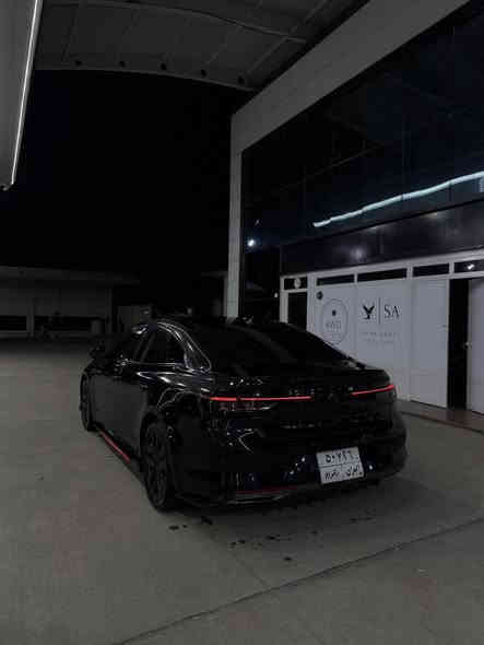 السلام وعليكم و رحمة الله 
رينو تاليسمان 2018 ( كلين تايتل )
السيارة فول مواصفات 1/1 
عداد المسافة ١٤٠ الف كيلو
السيارة بدون اي نقص جاهزة للاخير و استعمال شخص واحد من زيرو لحد هسة يعني سياره بيت و نضيفة و افحصها بيدك مابيها نقص برغي واحد 
المواصفات :
* ثلاجة
* نظام صوت Boss 13 سماعة 
* شاشة كبيرة ايباد واندرويد اوتو ونظام اي بود 
* كشنات كهربائي
* كشنات تدفئة وتبريد
* مساج بالكشنات  
* نظام أوتو بارك
* قطعتين تبريد
* داخل 5 الوان
* بردة خلفية بلادي اصلي شركة
* ليدات امامية لايت ودعامية
* لايتات زينون اصلي عالي وناصي
* أوتو لايت
* كاميرا خلفية
* حساسات امامي وخلفي وجانبي 360 
* رادار خلفي و جانبية 
* سقف بانوراما
* تحكمات ستيرن
* كروز سرعة وليمتر
* اشارات مرايا
*  هاندبريك بصمة
*نضام تحديد مسار
*داتا شو 
*دخول ذكي
*مري جانبي قلاب اثناء الرجوع للخلف 
* انظمة قيادة ٥ متنوعة سبورت وايكو وغيرها
-
سياره للبيع أو المراوس ( السعر 142 و بي مجال ) 
☎️ : ***********
