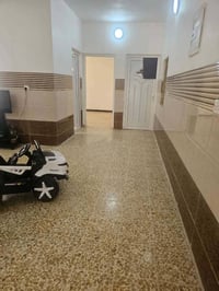 قرب المدرسة الصينية • ٢٠٠م • غرفتين نوم