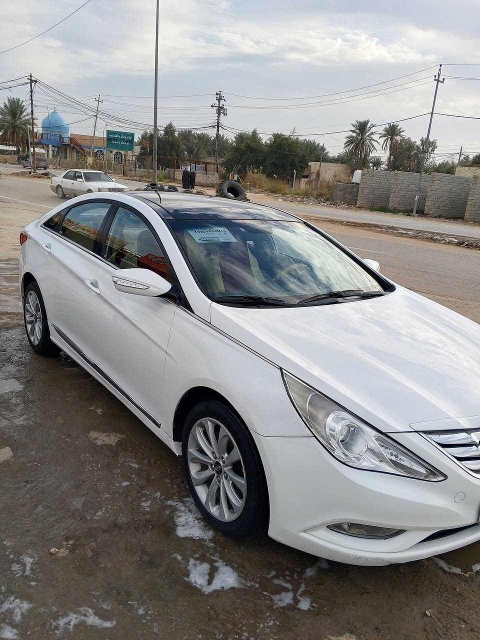 سونات 11 خليجي بنرامه فول مواصفات تبريد قطعتين وتحكمات وباقي المواصفات المعروفه بيه  صبغ بهلا الجملغ الخلفي وبارد بل جملغ امامي 110   ***********4
