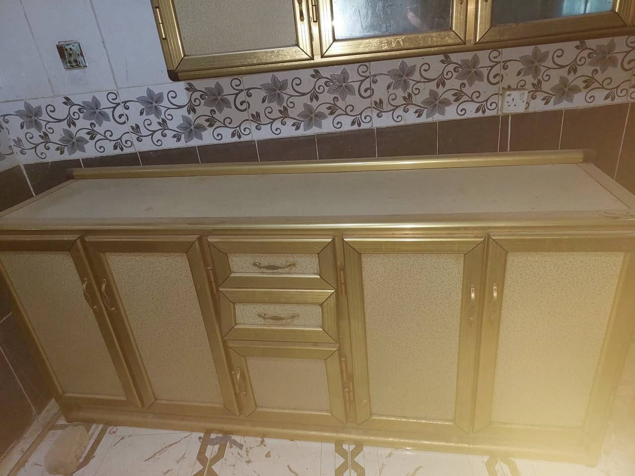 اغراض للبيع
كاونتر المنيوم
جرابي حديد
كنتوا اطفال٣ابواب


**إذا كنت صاحب هذا الإعلان وتريد حذفه لأي سبب، رجاءا أرسل رسالة إلى الدعم الفني**