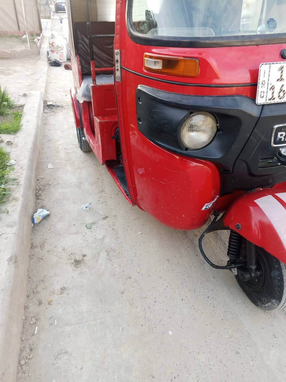 سلام عليكم تكتك 2019 داخله بل2020 رقم أو سنويه بغداد
مكينه مكفوله من شرك وتنقيص بس بوش أو بستم
كشر مكفول بس دوس مصبوغات هزه جديده تحويل 
ثاني يوم مكاني بغداد الرشاد اليريدها يتصل ***********
