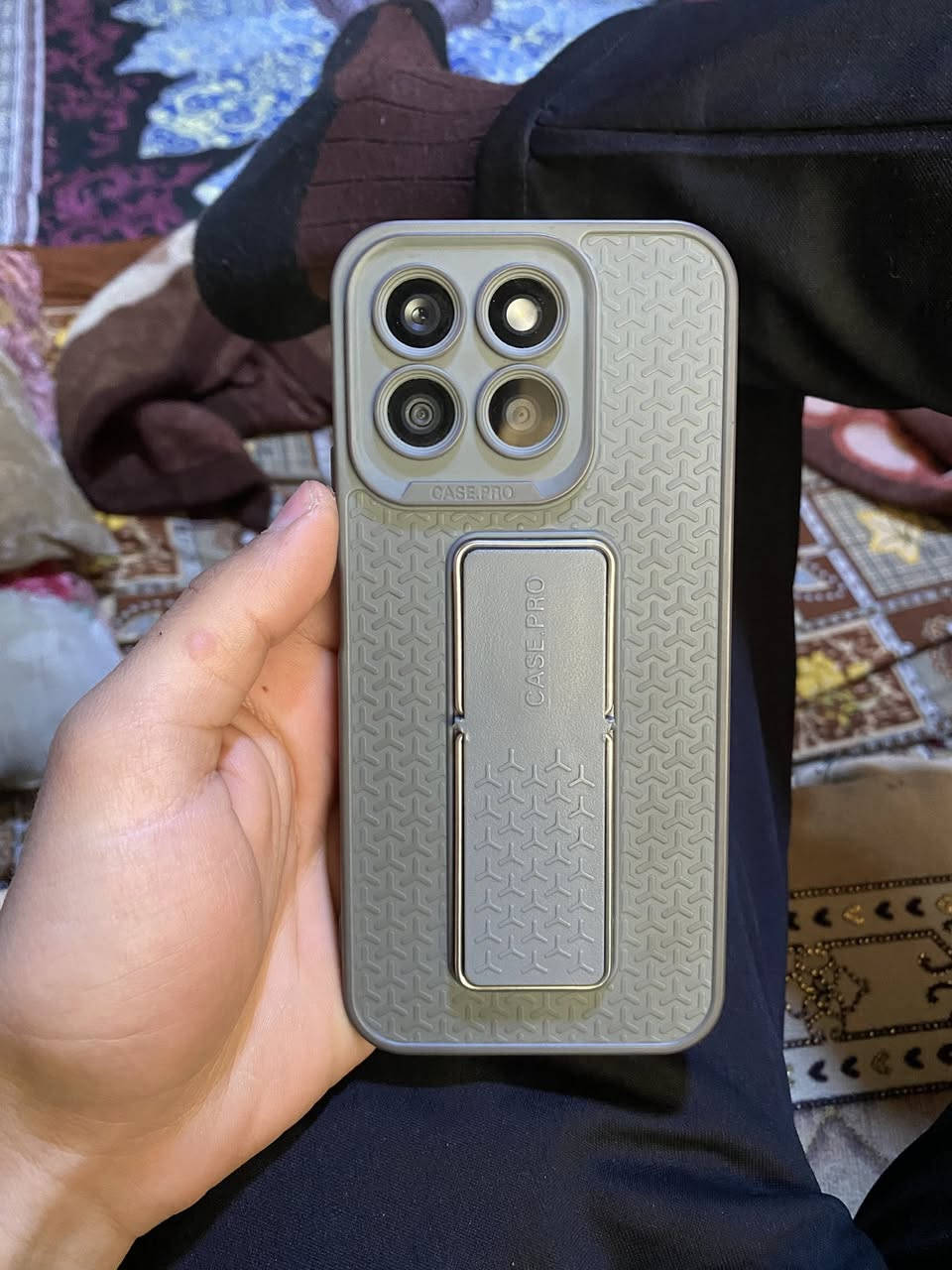 هونر x8b ذاكره 256 عشوائيه 16 كله شغال ممبدل بي اي شي نضيف سعره 180 الف بي مجال مكاني بغداد جديده ***********
