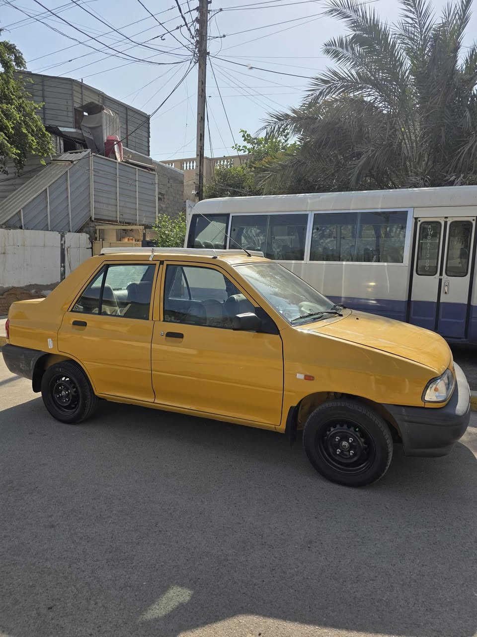 موديل 22 باسمي جاهزه من كلشي تبريد ثلج
بيها طخات بصيطه. المكان بغداد الشعب 
رقمي *********** . السعر 58
