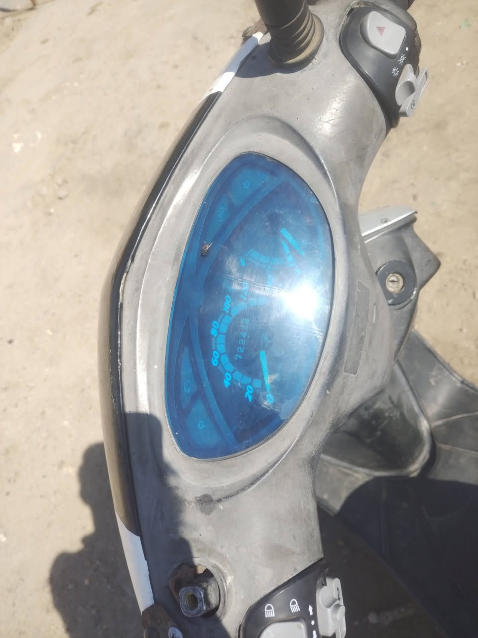 سلام عليكم دراجه ماكس ثعلب كالشي شغال مراوسه يراني كون نضيفه او ابيع 400وبيه مجال الشراي يجي خاص ويدلل


**إذا كنت صاحب هذا الإعلان وتريد حذفه لأي سبب، رجاءا أرسل رسالة إلى الدعم الفني**