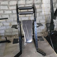 متوفر للبيع مسطبة طحن معده مقلوب الاتصال : ٠٧٧٠٩٨٣٥٨٥٨