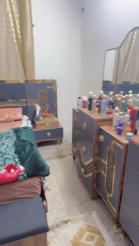 تخم للبيع 10 مقاعد 300 جديد مستعمل قليل كلش 
غرفه للبيع سعر300 عدا الدوشك ومفصللها صوميه 
مكان بغداد الدورة


**إذا كنت صاحب هذا الإعلان وتريد حذفه لأي سبب، رجاءا أرسل رسالة إلى الدعم الفني**