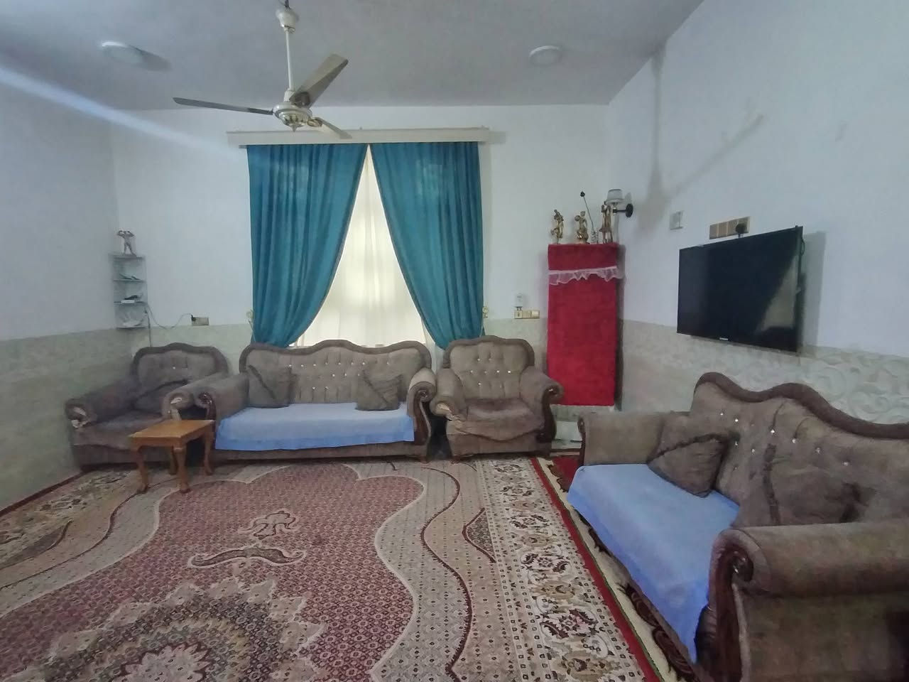 تخم للبيع ٥ قنفات ب٢٥٠ وبي مجال بي ضرر قليل الشراي يراسلني اصورله الضرر


**إذا كنت صاحب هذا الإعلان وتريد حذفه لأي سبب، رجاءا أرسل رسالة إلى الدعم الفني**