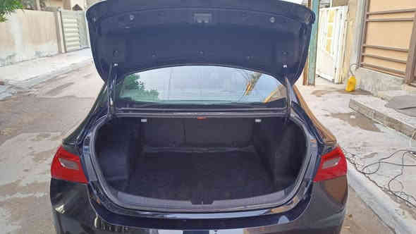 سلام عليكم 
ماليبو للبيع موديل 22 

سياره ماشي 29 الف mil

مكينه 1.5T

تبريد ثلج

صدر امامي خلفي بلادي جديد

كير محرك مكفولات 

باتري جديد 

تايراتها جديد

السياره معروفه مواصفاتها 

السياره عليها عازل حراري 

وداش كام 

سياره بسمي تحويل ثاني يوم

هزه جديده 

السياره ما بيها نقص ولا تصرف فلس 

حادثها بابين جهت السايق مبدلات نفس الون بجم كبس واحله من الصور 

سعر 130 وبي مجال للشراي 

مكان بغداد الكرخ حي الجهاد

مكلف بالنشر
***********
*********** واتساب 
 اتصل وبيك خير وتدلل
