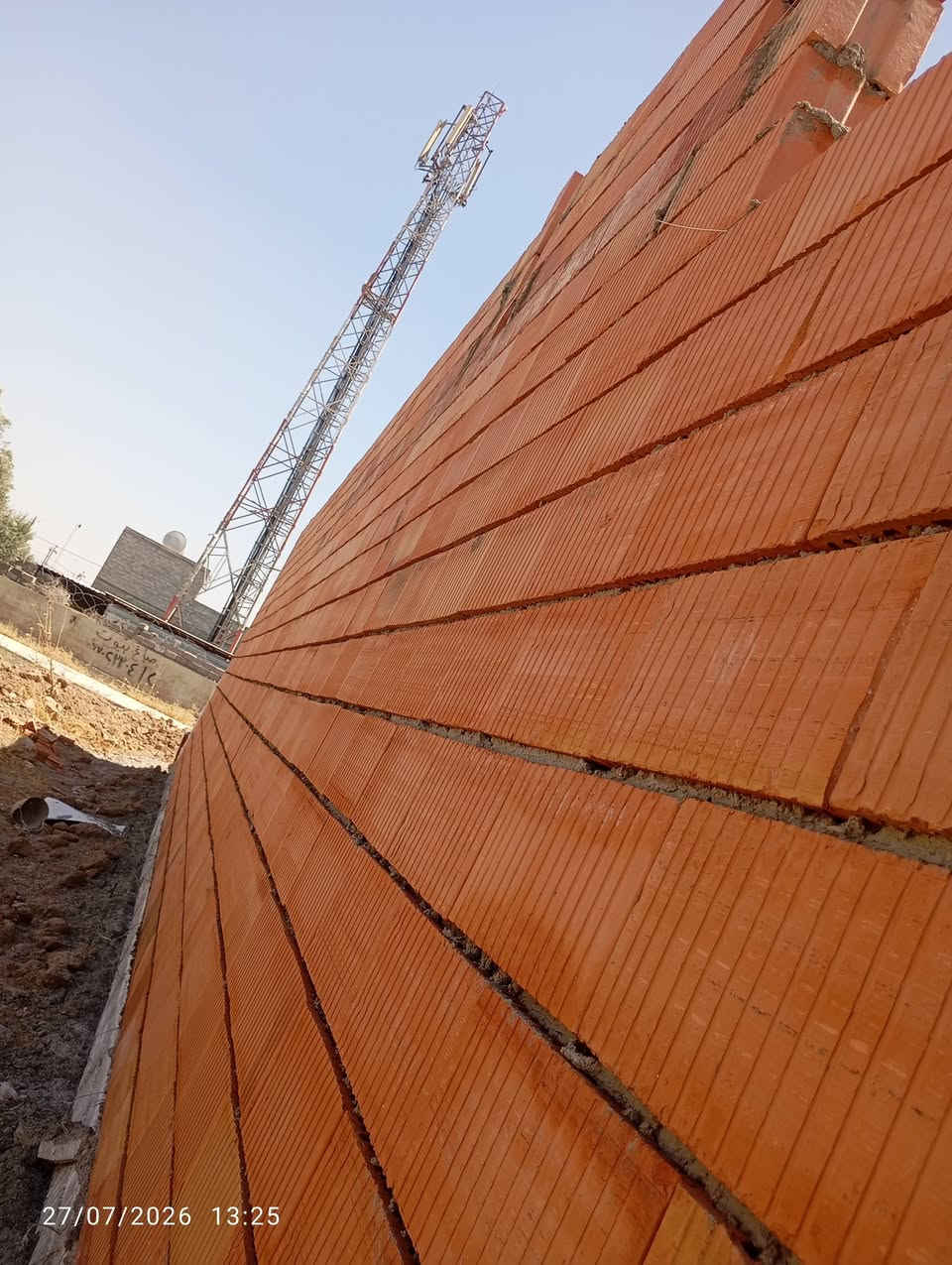 اسطه بناء متفرغ حالين شغل هندسي ستلام مهندس تسقيط خريطه ***********
