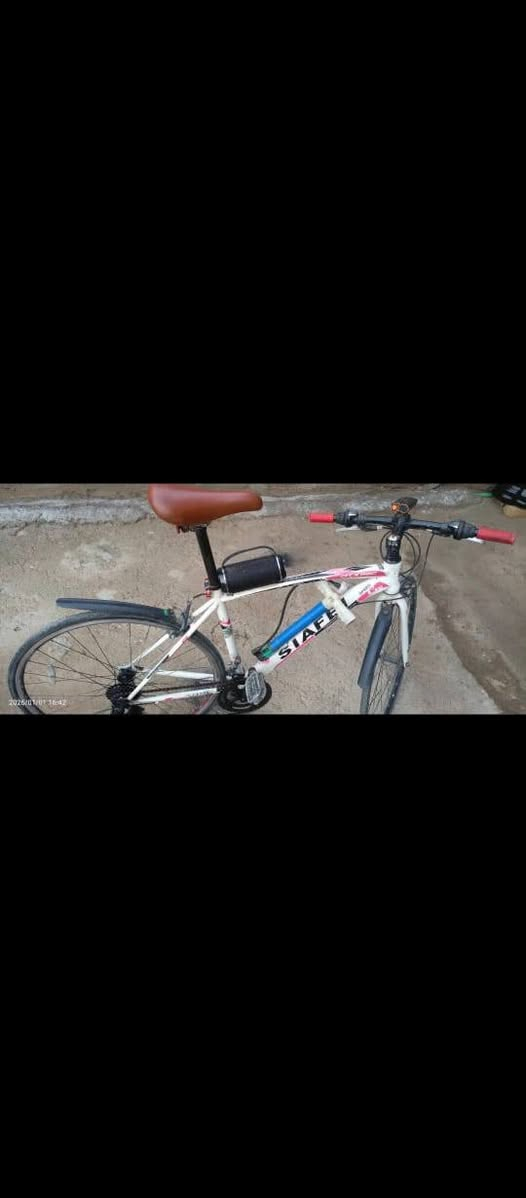 بايسكل رياضي مال سباقات
بعده جديد مع سماعه مسجل و بومب للبيع كله السعر 140 الف
تواصل خاص او واتساب ***********
