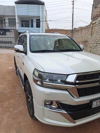 لاندكروز شركات 21 السياره جديدة جداً على وضع الشركه ارضيه جلد تشغيل عن...