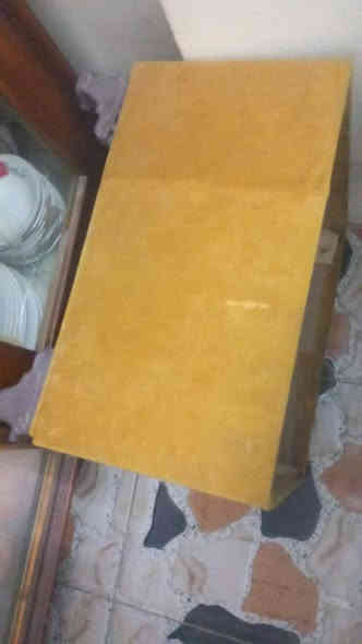 تخم ١٠ مقاعد 
كاونتر ٣ قطع 
مكينه خياطه وتطريز 
اوفر 
كاربت ٣ في ٦ 
للتواصل  ***********
