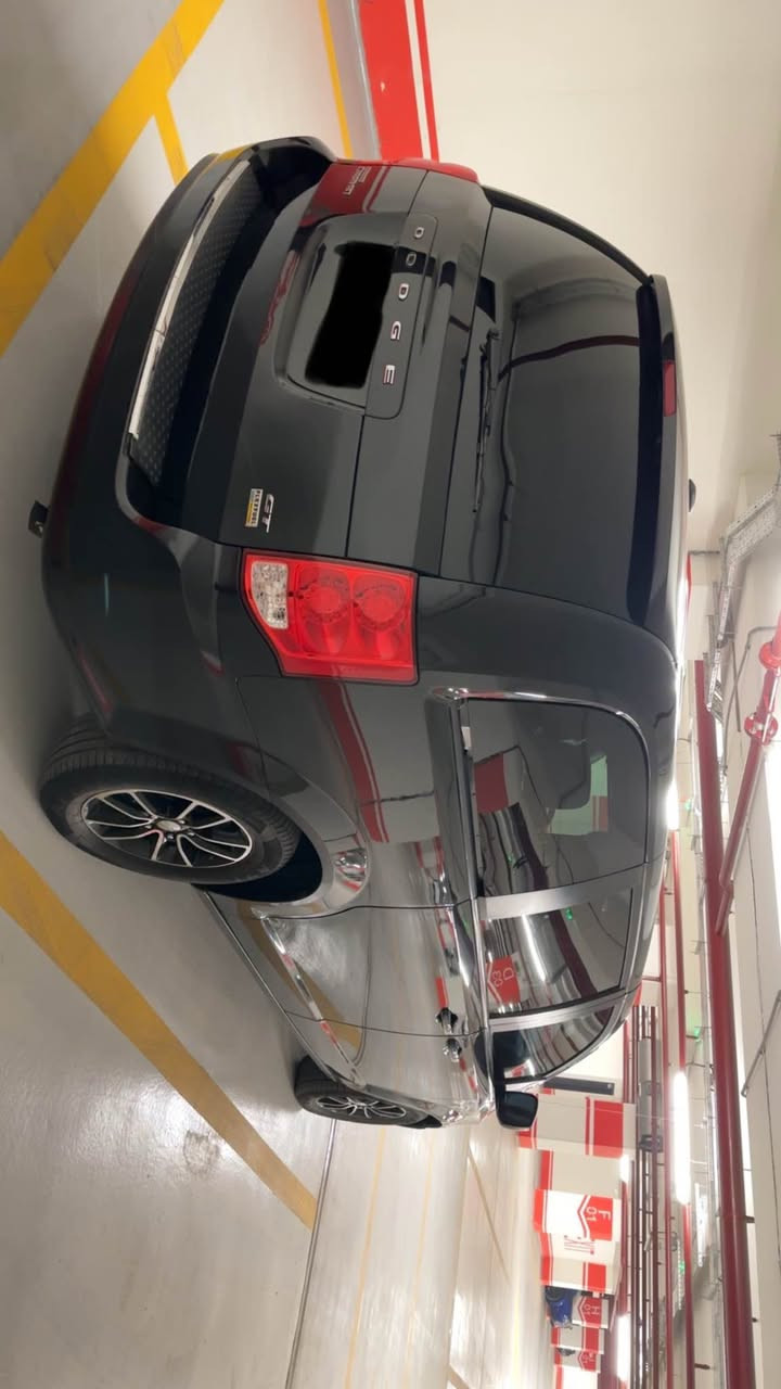 ‏Dodge grand caravan 2019

ڕەقەم شانسی ( 2C4RDGEGXKR567898 ) 

مواسەفات GT فول ٧ نەفەری ( کوشن جلد و هیتەر و سوکان هیتەر تەبرید مەرکەزی و لەمس شاشە لەمس و ١٠ سەماعە، ٣ دەرگا شەفت و کارەبایی و پەردە و شەغال )
 گێر و مەکینە بەشەرت 
‏V6 3.6L ECO, ١٠٤.٠٠٠میل ڕۆیشتوە،
 سەر چاملغی پێشەوە لای سەکن ٣ بوسط PDR و سندوق بن ڕەقەمی ٣ بوسط PDR و هندەک سبوغە بێ ژۆرێ بێ ئێرباگ، ڕەقەم هەولێر سەنەوی و هەزەی نوێیە غەرامەی 
لەسەر نیە کتابی جام رەشی هەیە.
————————————————————————————
‏مواصفات GT ٧ راكب وسائد جلدية و هيتر ، و تبريد مركزي شاشة لمس و عندها ١٠ سماعات ٣ أبواب شفت كهربائي و شغال و عندها موافقة زجاج أسود٪؜٨٠ و كلشي بشرط المحرك و الكهربائيات كلها بشرط ، المحرك ٣.٦ ،٦ سلندر ماشية ١٠٤ مل 
باب صندوق تحت رقم صالحينا PDR و جاملغ مال السكن شوي همينا PDR بدون دواخل و ايرباك سليمة و كلشي جديد الرقم و السنوي.

‏WhatsApp- 0750 339 3060 أربيل, العراق
