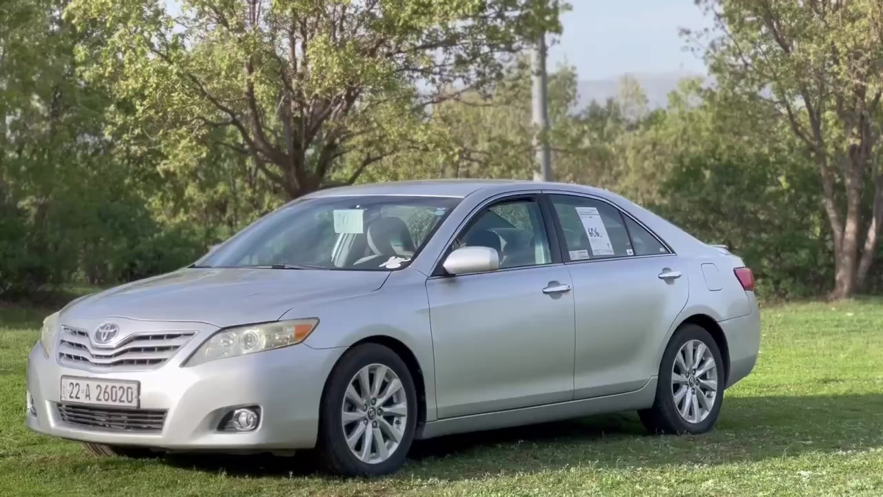 كامري 2010 LE كه نه دي سه ياره كه 196هه زار روشتوه يه ك پارچه ي هه يه بونيتي سبوغه ناو ره ساسي ئيرباگي نه ته قيوه گيري به شه رت مه كينه ي سه رفي هه يه تا ٢٠٢٦ سه نه وي تازه يه كوبوني به نزيني هه يه ژماره *********** شوين كه ركوك
