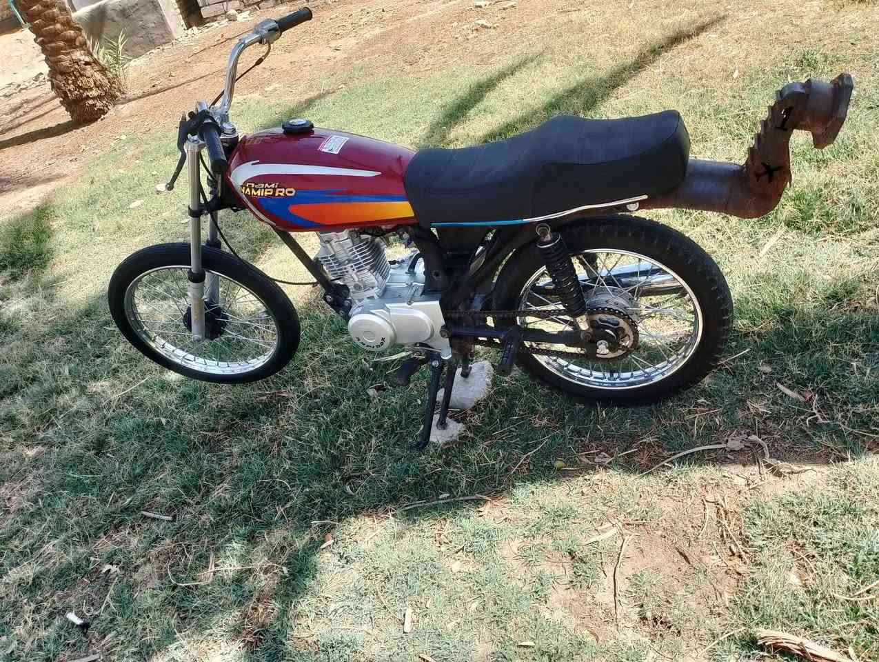سلام عليكم رابيدوو تعمير 25 وشاصي 20 اوراق ستنساخ البيع او مراوس السعر 550 وبيه مجال مكاني حله (ملاخظه الدراجه بيه الستيك والف موو تجي وتصير فيلسوس براسي)


**إذا كنت صاحب هذا الإعلان وتريد حذفه لأي سبب، رجاءا أرسل رسالة إلى الدعم الفني**