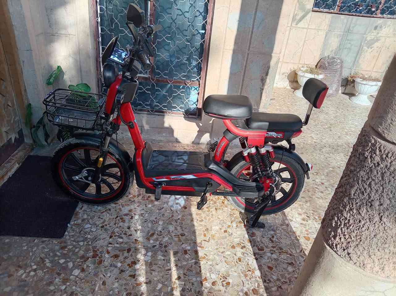 سلام عليكم موطور شحن مصرلي سبوع من اخذته بعده جديد 
عارضه للبيع سعر 500وبي مجال شي قليل 
الشراي يجي تصال او وتساب ***********
