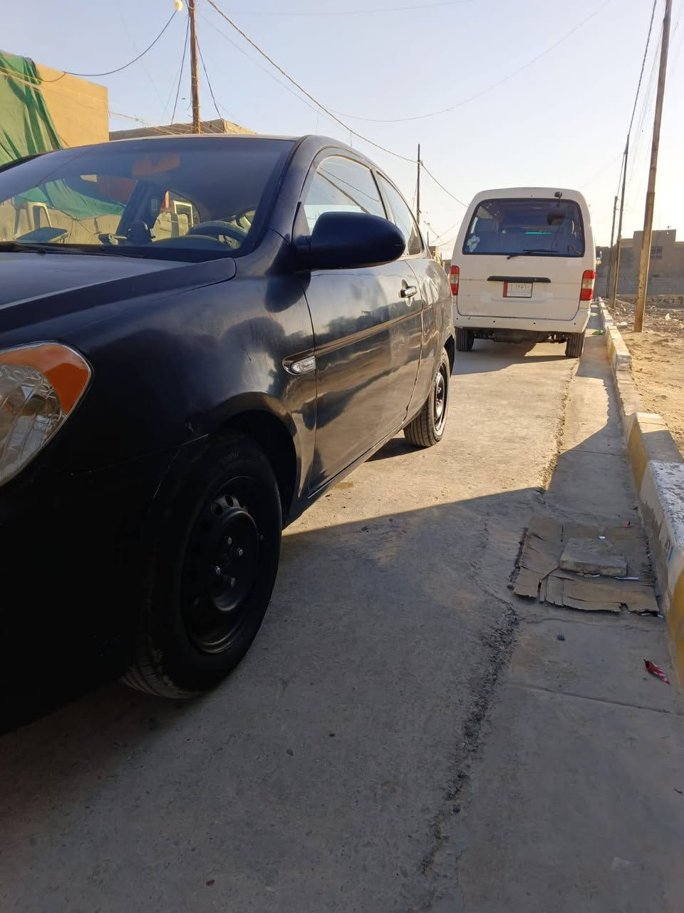 سلام عليكم اكسنت هاج باك سبورت مديل 2007 محرك ١٦٠٠ دكشن عالي تبريد وتدفئه ويه السويج السعر 55 وبيه مجال مكاني بغداد الطالبيه رقمي *********** متواجد واتساب
