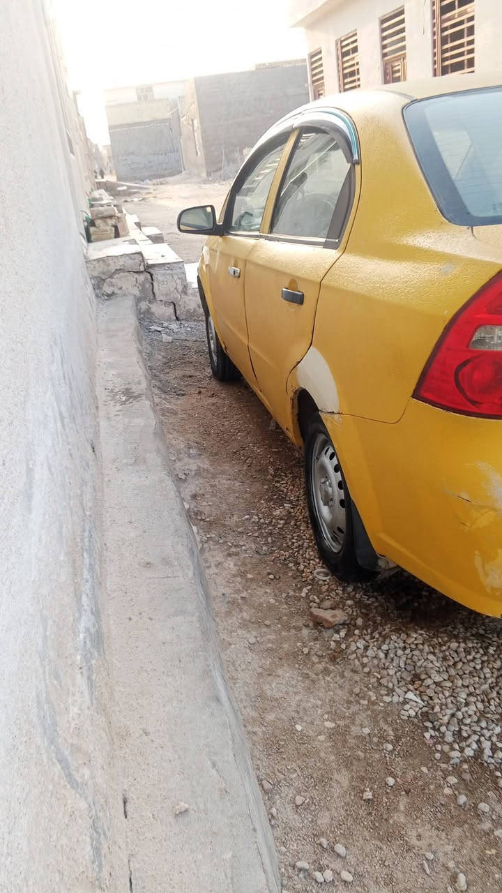 السلام عليكم.
من رخصة الادمن افيو موديل 2007 محرك 1600 سنويه لل27  رقم نجف باسمي  للبيع او مراوس  مكاني كربلاء ما متواجد على الفيس اتصل هذا رقمي 
***********
