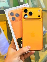 آيفون ١٧ برو ماكس • ٢٥٦ • بطارية ١٠٠