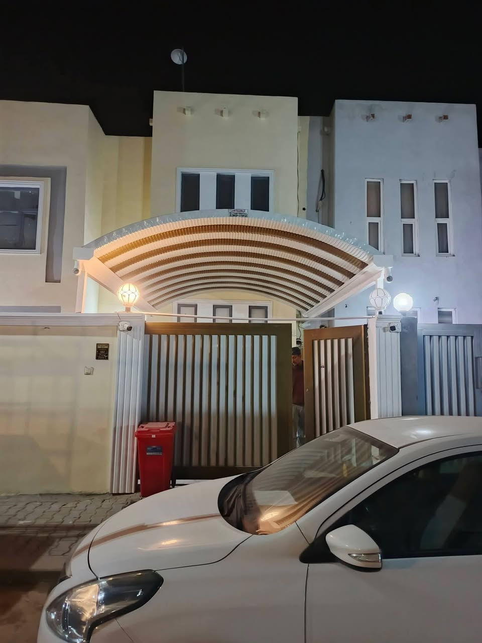 👈خبر سار الاهلنه الكرام👉  تعلن شركة ابو مهدي المضلات بأسعار تنافسيه سارع وحجز   سعر المتر(23)الف 👇المواصفات عزيزي الزبون👇        
ويشمل المتر (23) بوري 3إنج 1.7 ملم  + ساقيه حديد 1.5ملم +صبغ حراري ضد الزنجار اساسي  وصبغ حسب رغبه الزبون

المتر (28) بوري 4 نج 2ملم + ساقيه مغلونه ضد الزنجار 1.5ملم +صبغ حراري ضد الزنجار اساسي  وصبغ حسب رغبه الزبون

👈علما انه سمك الكيسبان 0.5ملم👉
 
ونحن نعمل جميع انواع الحدادأبواب وشبابيك محجرات  وسندويج عمل جميع الجملونات الكيسبان    والسندويج بنل الجينكو              

💯ويوجد لدينا عروض ان جميع السقائف الكبيره لها تخفيض في السعر💯

كل ما عليك الاتصال على             
***********
***********
               الكيسبان الحراري                
       ليس الوحيدون لاكننا الافضل     يوجد لدينا جميع الوان الكيسبان     

        ⚪⚫🔵🟢🟤🔴🟣🟡🟠                

👍مستعدون لتجهيز جميع دوار الدوله وبأسعار تنافسيه 👍
كادر مختص 
꧁꧁꧁##&&&♕꧁꧁꧁꧁꧂꧂꧂꧂꧂
