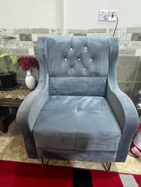 تخم نضيف جدا10مقاعد وبحالة ممتازة للمعلومات 07872336669 المكان حي الفر...