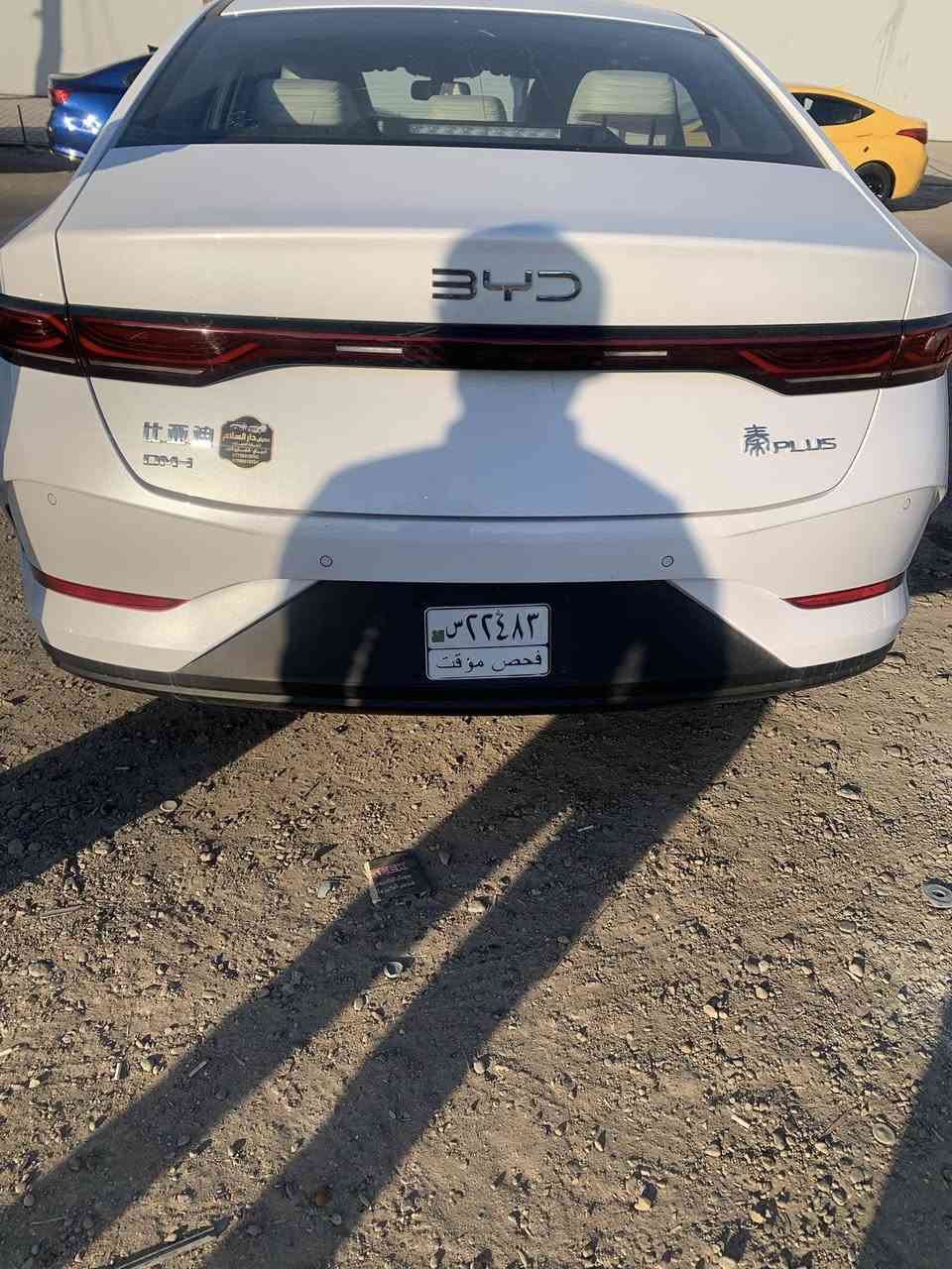 سلام عليكم جل بلاس زيرو مامرقم داخل ابيض السعر 18200 وبيه مجال بسيط المكان بغداد السيديه هاتف ***********
