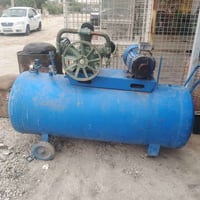 كمبريسر هواء للبيع تريفيز 500 لتر مناسب 07802705957