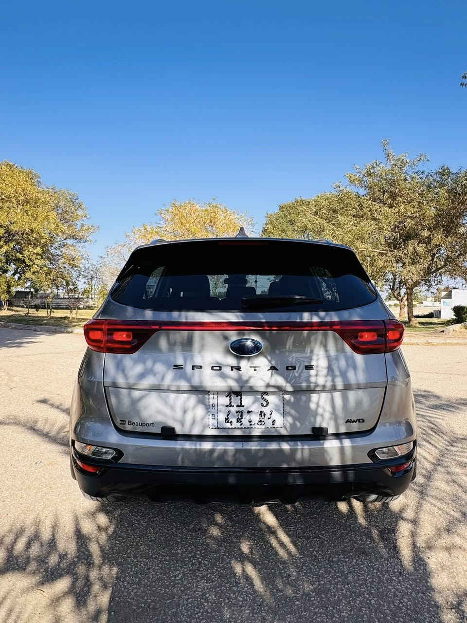 بيع او مراوس

السلام عليكم

سبورتج موديل 22   

رادار

المرايات شفط واشاير بالمري 

شاشة 
تدفئة كشنات

مود درايف 
 

مكينة 2400

رقم بغداد  

صور الحادث بالمنشور 

حادث فقط بنيد بدون دواخل 

مكاني بابل مسيب 

***********
