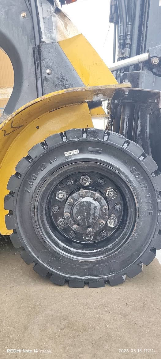 شوكية كتر 2007 للبيع 
حجم  2.5 طن مستخدم أوربا فقط      3جب  3حركات 
جب حاويات 
كير محرك  بلادي  مامفتوح 
تايرات 70/100
 كلش جاهزة 
 محرك s4s  ديزل  آوراق منفيس مؤقت  شوكيه مكفول كفاله عامە   
مكان  سليمانية 
للاستفسار   عن السعر اتصل على الأرقام  ***********
❤️❤️
