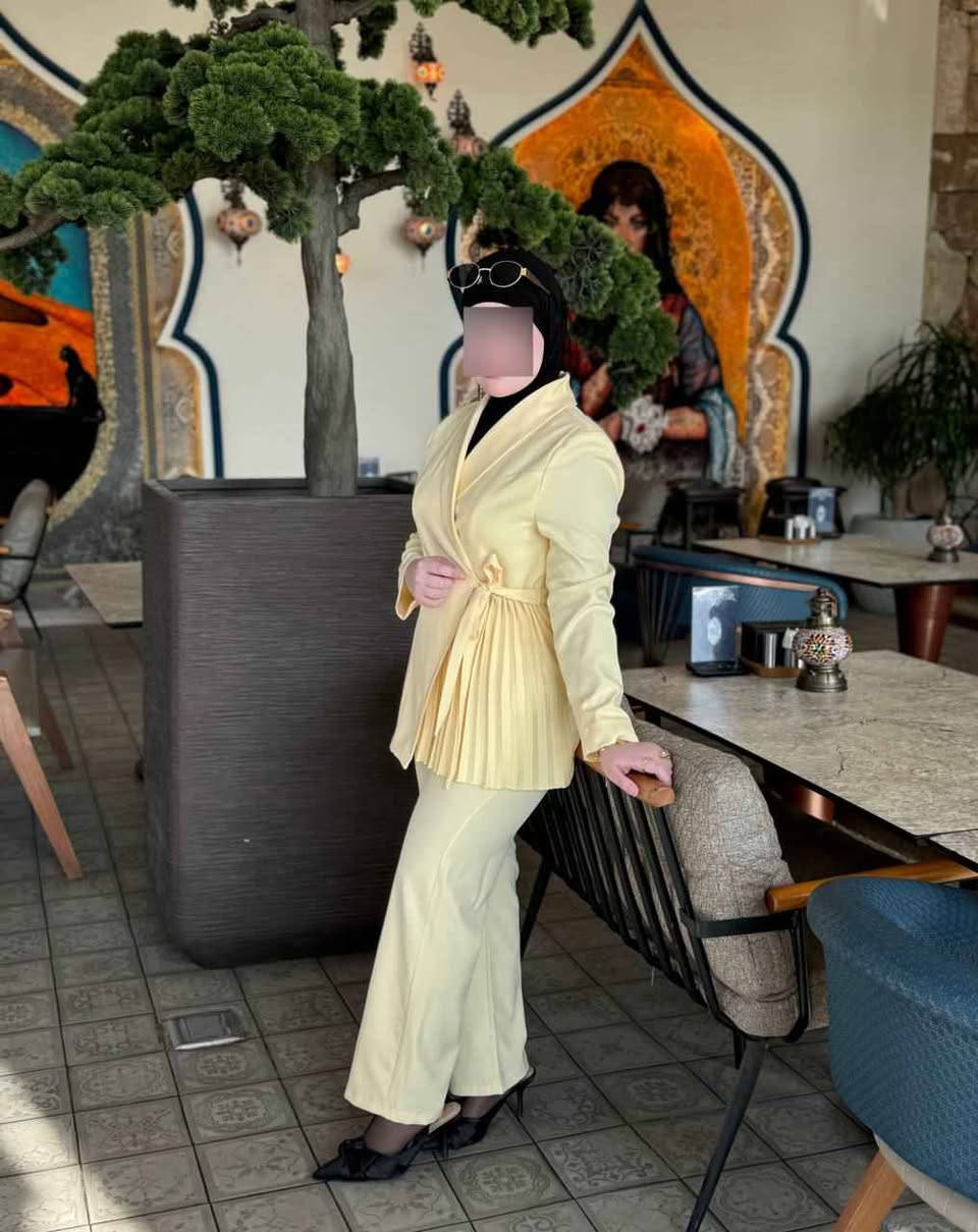 طقم قماش تنسل كوالتي عالي كوري 
موديلات العيد
قياس 48/46/44/42/40/38/ ابو الخصيب, البصرة


**إذا كنت صاحب هذا الإعلان وتريد حذفه لأي سبب، رجاءا أرسل رسالة إلى الدعم الفني**