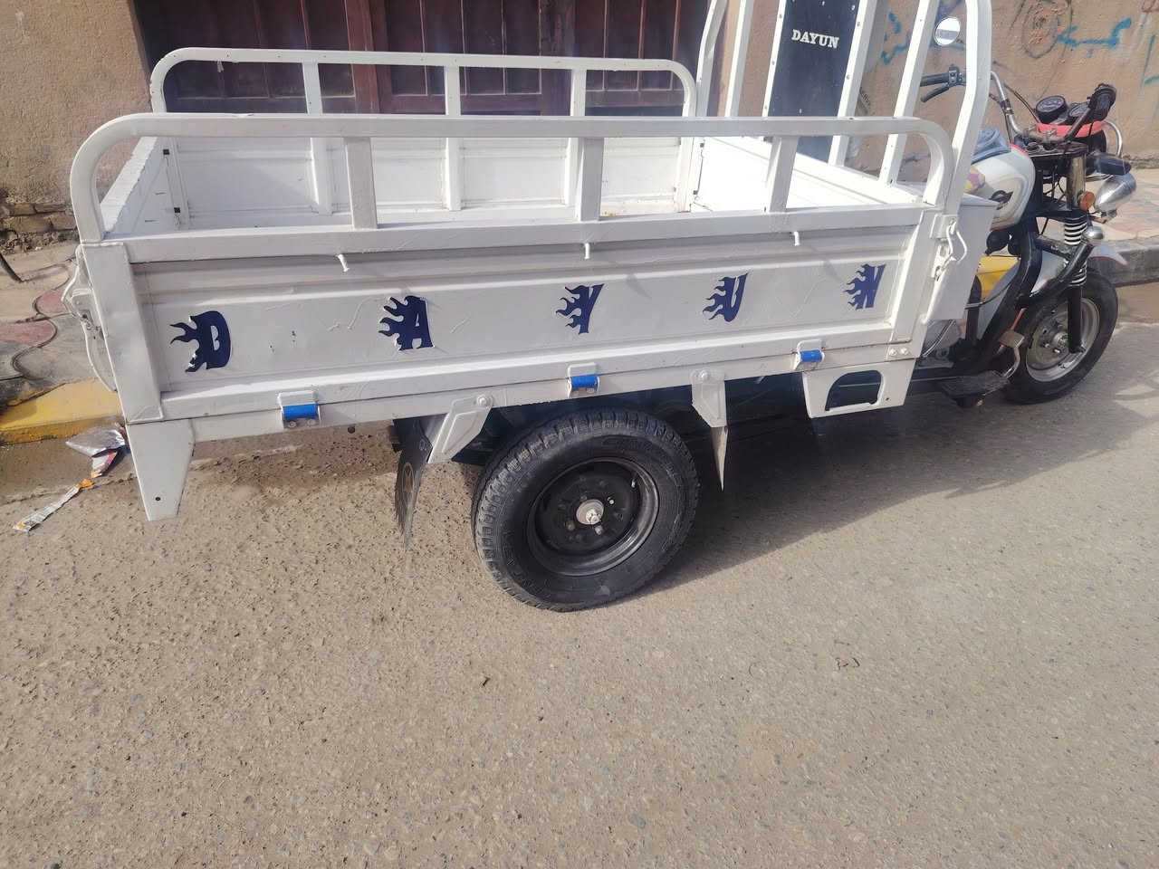 سلام عليكم
ستوته موديل 19 أصولي مكفوله كفاله عامه السعر  مليون و 800  مكان قضاء سيددخيل  للاستفسار الاتصال على الرقم ***********
