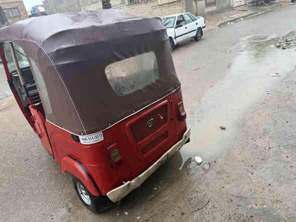 السلام عليكم تكتك البيع موديل 22رقم كربلاء التكتك بيه ضربات موضحه بل صور مكينه مجفته شركه السعر 8000وبهه مجال قليل مكاني محموديه الاتصال ***********
