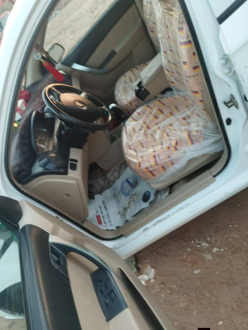 سلام عليكم ورحمه الله وبركاته افيو موديل 11نضافه فول معيزه برغي سياره بسمنه مداور  ثاني يوم مكينه 1400وهذه رقم ‏‪***********‬‏. ملحضه مكلف بنشر هذه رقم صاحبه مكان نجف
