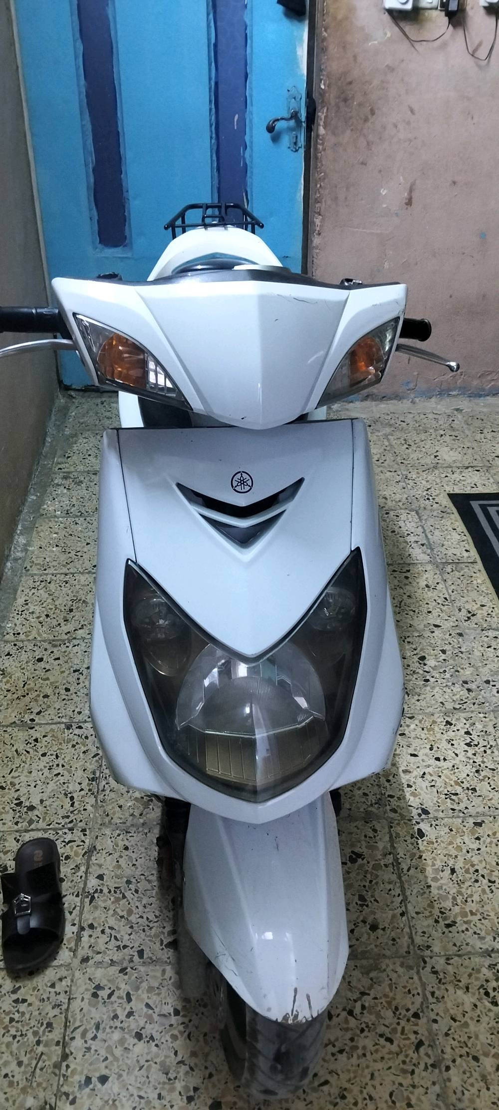 سلام عليكم مره خصت المسؤول 
سكنس فحل نوزل دراجه حلوه وما مفتوحه ابد المكينه حلوه والقبق مال كلجات موجود عندي ضامه ودراجه خير من الله 
الموقع المدينه صدر

اتصل وبيك خير وتدلل