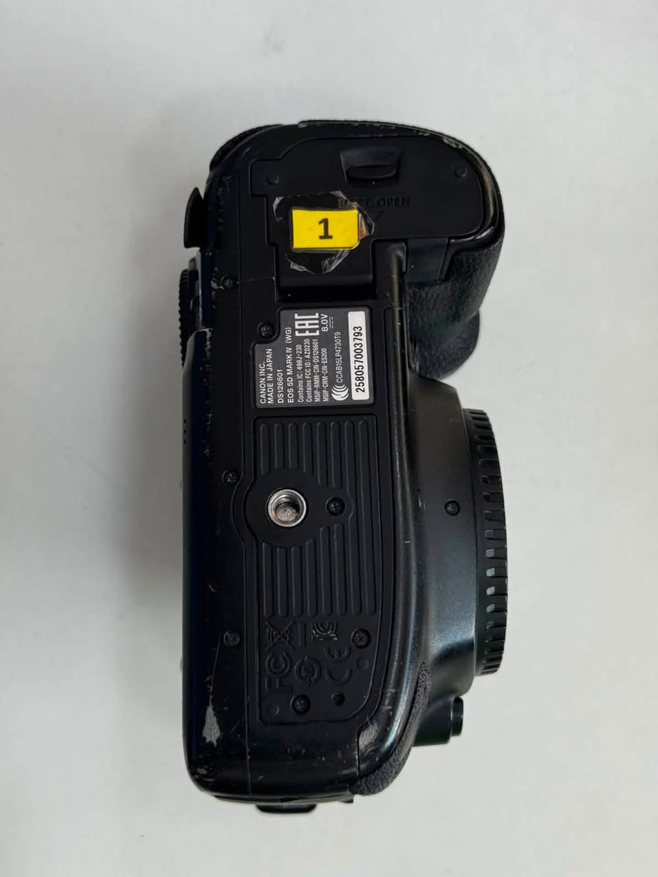 📸 للبيع – كاميرا كانون Canon 5D Mark IV

💰 السعر: مليون دينار عراقي فقط.

📦 الملحقات:

* حقيبة
* شاحن
* بطارية
* حزام
* بطاقة ذاكرة (RAM)

📍 العنوان:
بغداد – حي تونس، مجاور حسينية أصحاب الكساء.

📞 للاستفسار:
***********

الكاميرا جاهزة للفحص والاستلام، والسعر مناسب للمشتري الجاد.
