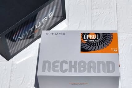 VITURE Pro XR Glasses وهي نظارات متطورة تدعم تقنيات الواقع الممتد (XR) والواقع المعزز (AR)
- مع NECKBAD PRO AI   256GB ورام 8GB.
- بور بانك و MOBILE DOCK PRO يربط مع جميع الاجهزة والبلي ستيشن.
- شاشة افتراضية عملاقة: تمنحك تجربة مشاهدة سينمائية تعادل شاشة بمقاس 135 بوصة.
- أداء بصري فائق: تمتاز الشاشة بمعدل تحديث يصل إلى 120 هرتز وسطوع قوي يبلغ 1000 شمعة (Nits) لتقديم تجربة بصرية فائقة الوضوح.
- نظام صوتي مميز: تأتي النظارات مزودة بنظام صوت ستيريو متطور بالتعاون مع HARMAN.
- تعديل قصر النظر: تتيح ميزة ضبط العدسات المدمجة لتناسب المستخدمين الذين يرتدون نظارات طبية دون الحاجة لعدسات إضافية.
- توافق واسع مع الأجهزة: يمكن توصيلها مباشرة عبر منفذ USB-C بالهواتف الذكية (مثل iPhone 15 وأجهزة الأندرويد)، وأجهزة الحاسوب، ومنصات الألعاب مثل Steam Deck وNintendo Switch وPlayStation.
- ارخص سعر بالعراق 475 شامل التوصيل
***********
