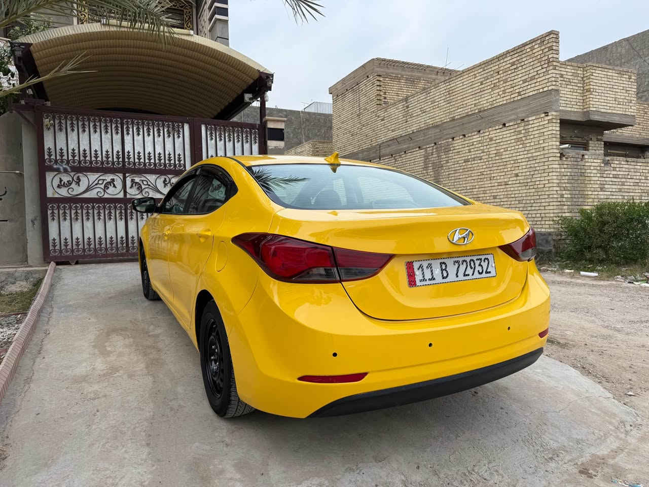 السلام عليكم 
للبيع 
النترا امريكي 
موديل 2016
كير مكينه صدر مكفوله 
رقم بغداد بأسمي  
سياره جديده
بيها 3 قطع حادثها  
السعر 105

‭0782 734 5264‬

‭0772 491 1491‬ بغداد, العراق
