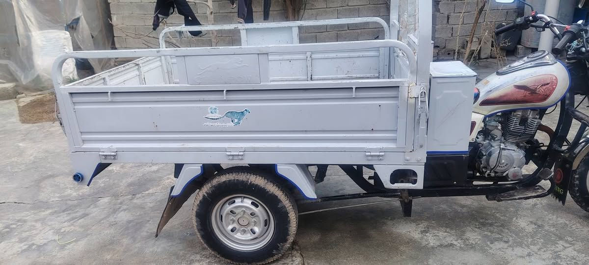 ستوته للبيع موديل 2020 عنوان ديالى جلولاه السعر 1,2500    ***********
